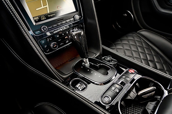 Bentley Continental GTC 26 of 30