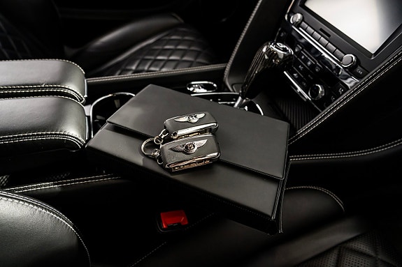 Bentley Continental GTC 30 of 30