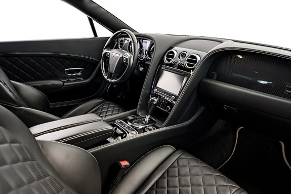 Bentley Continental GTC 18 of 30
