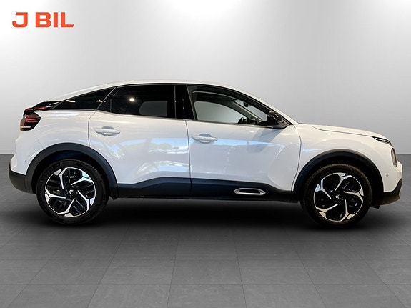 Citroen C4 13 of 15