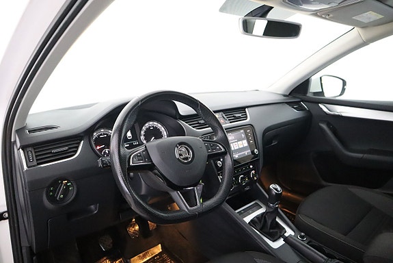 Skoda Octavia 10 of 21