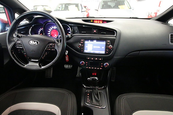 Kia Ceed 16 of 30