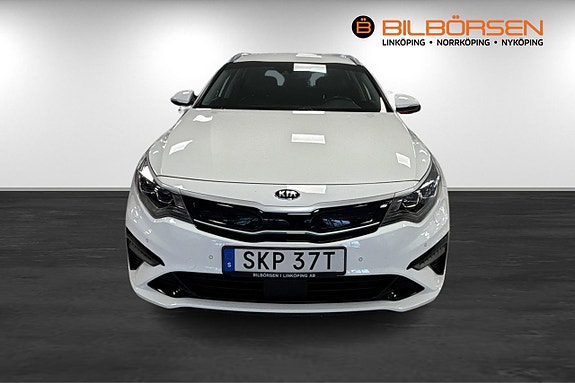 Kia Optima 2 of 14