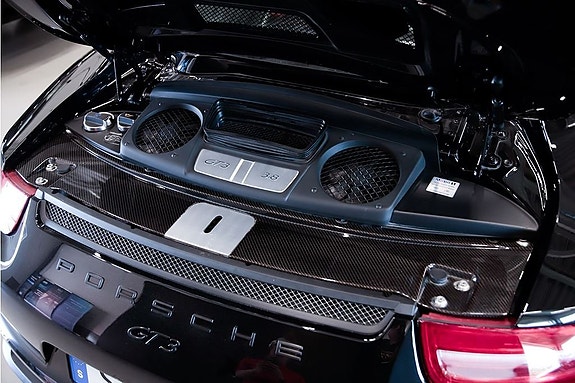 Porsche 911 GT3 14 of 16