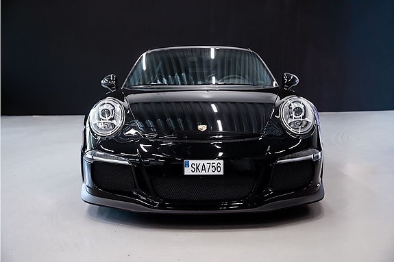 Porsche 911 GT3 11 of 16