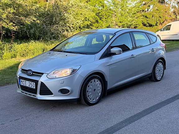 Ford Focus 4 of 5