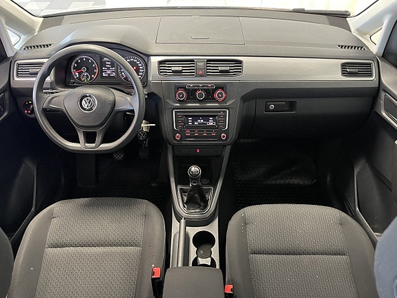 Volkswagen Caddy 8 of 16