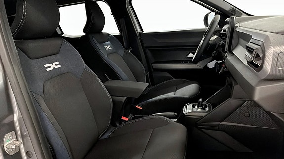 Dacia Duster 3 of 9