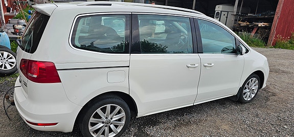 Volkswagen Sharan 3 of 10