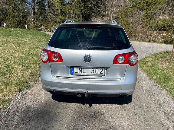 Volkswagen Passat 3 of 5