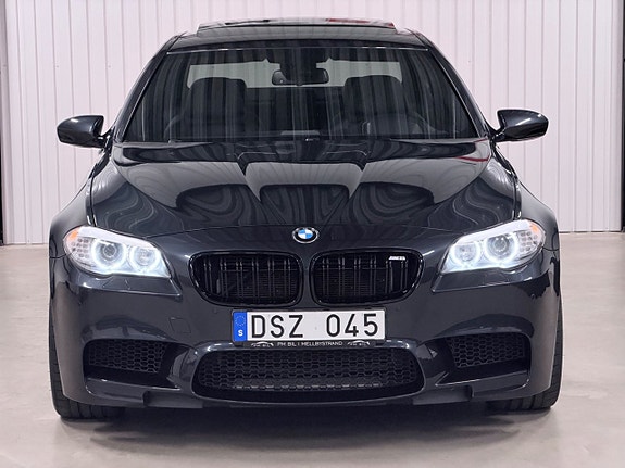 BMW M5 7 of 30