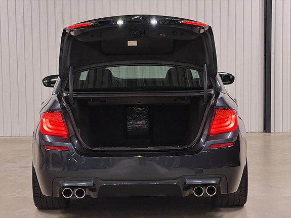 BMW M5 29 of 30