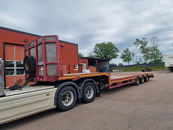 BROSHUIS JUMBO , MASKIN TRAILER