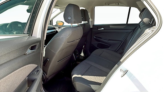 Volkswagen Golf I 11 of 15