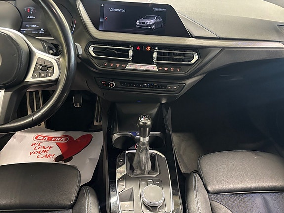 BMW 118i 12 of 20