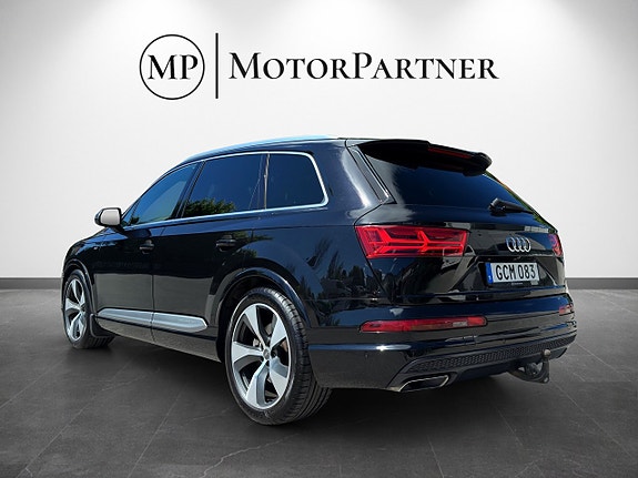 Audi Q7 5 of 5