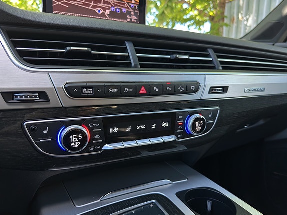 Audi Q7 18 of 21