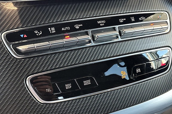 Mercedes-Benz V300 20 of 26