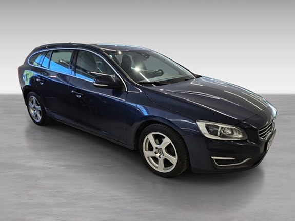 Volvo V60 3 of 6