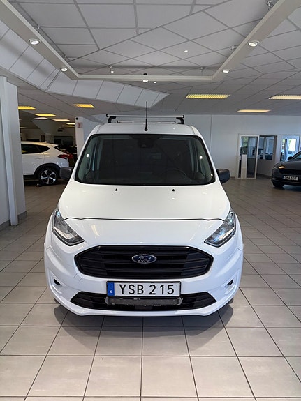 Ford Transit Connect 3 of 5