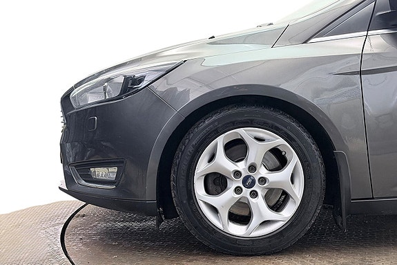 Ford Focus 10 of 26
