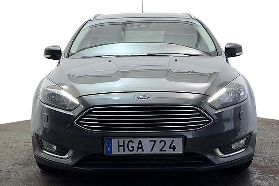 Ford Focus 2 of 26