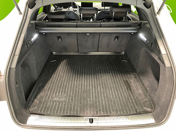 Audi A4 12 of 18
