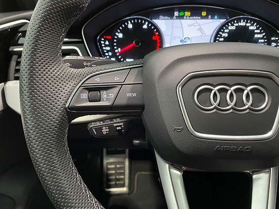Audi A4 16 of 18
