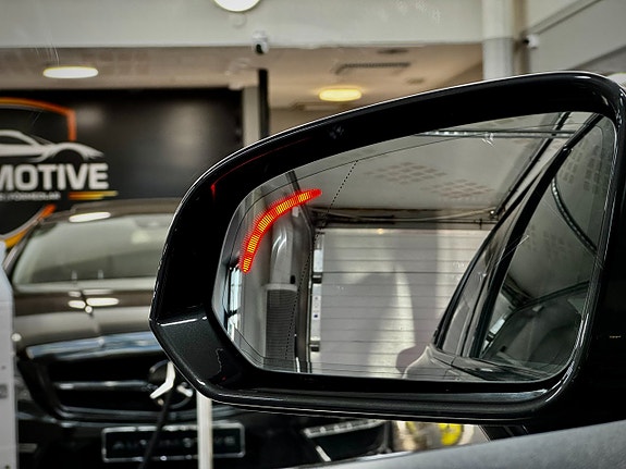 Volvo V60 Cross Country 19 of 19