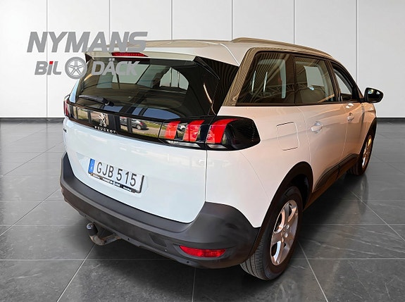 Peugeot 5008 5 of 5
