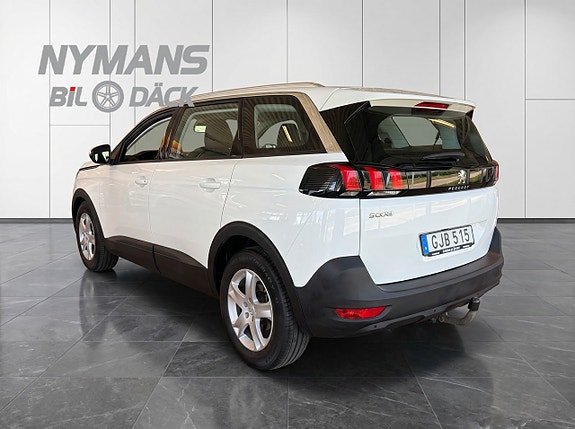 Peugeot 5008 3 of 5