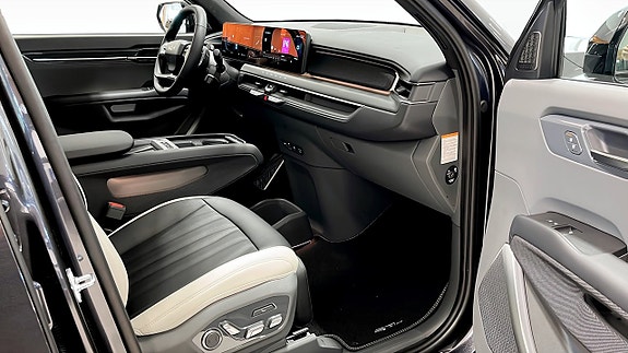 Kia EV9 21 of 23