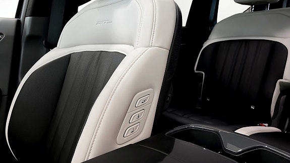 Kia EV9 18 of 23
