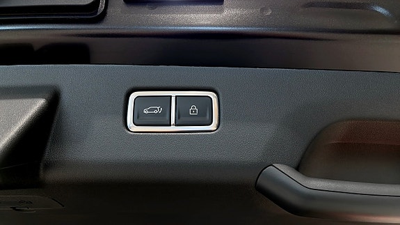 Kia EV9 13 of 23