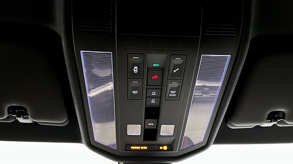 Volkswagen Touareg 24 of 25