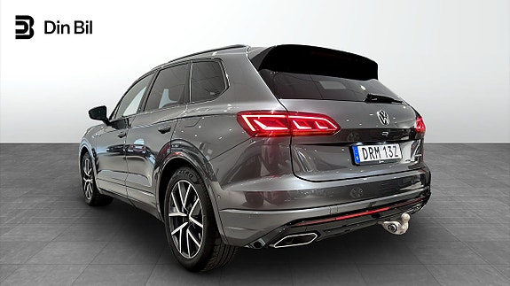 Volkswagen Touareg 3 of 25