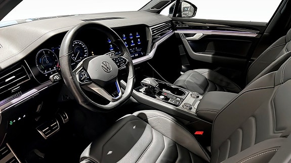 Volkswagen Touareg 7 of 25