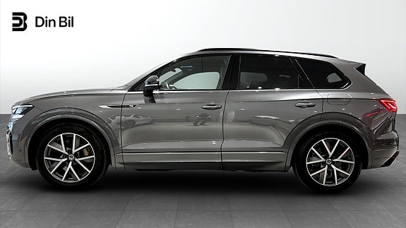 Volkswagen Touareg 2 of 25