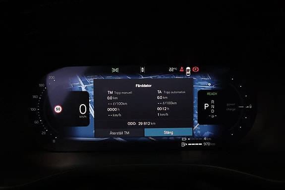 Volvo XC60 13 of 20