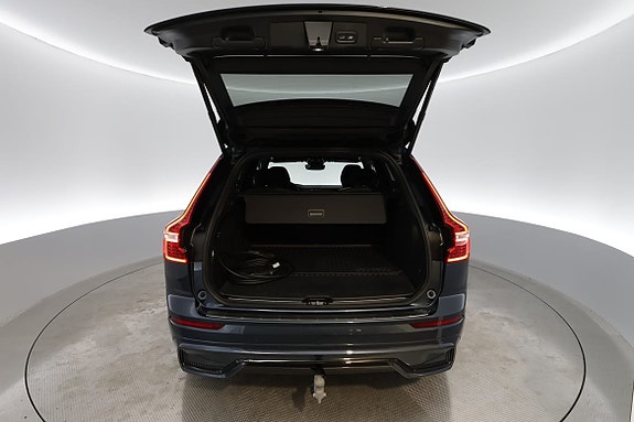 Volvo XC60 17 of 20