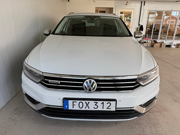 Volkswagen Passat Alltrack 5 of 5
