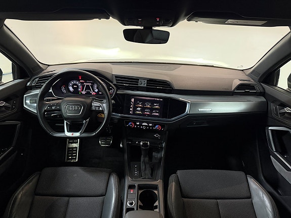 Audi Q3 11 of 20