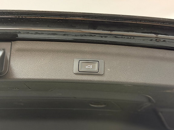 Audi Q3 7 of 20