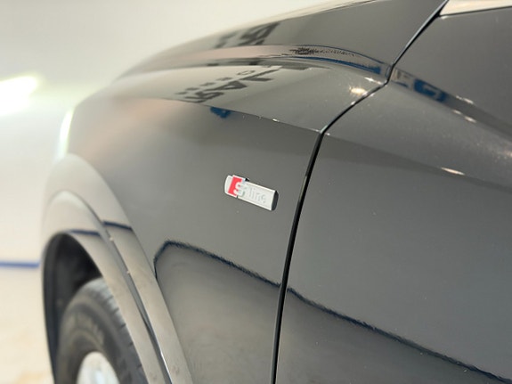 Audi Q3 19 of 20