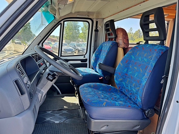 Solifer / Hymer Mobile 544 - 6 Åkande, Taksäng, 3000kg 12 of 14