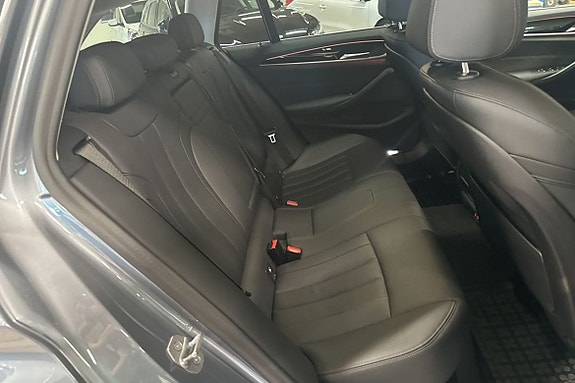 BMW 520d 17 of 20