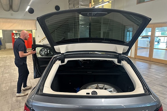 BMW 520d 16 of 20