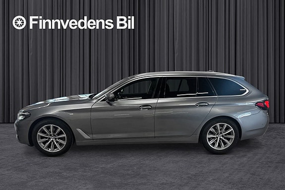 BMW 520d 2 of 5