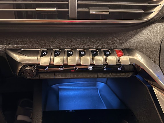 Peugeot 3008 13 of 15