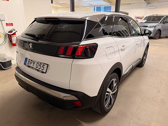 Peugeot 3008 5 of 5